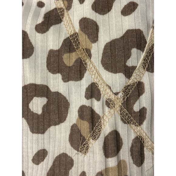 Hopely Boutique Leopard Top Brown and Cream Size Large Stitching Ribbed NWOT - Picture 7 of 7